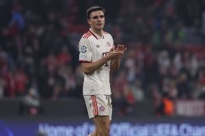 记者：帕利尼亚对离队持更加开放的态度，尚未收到有说服力的报价