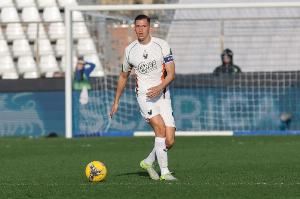 斯基拉：热那亚和萨索洛对威尼斯后卫伊泽斯感兴趣