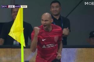 两分钟两球！第71分钟，费利佩单刀破门，蓉城2-0曼谷联